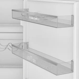 Blomberg Fridges/Built In Fridges*SST4455VI 54cm Integrated Tall Larder Fridge - White