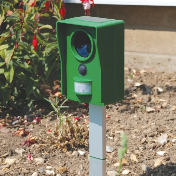 defenders_mega_sonic_sola_1.webp Defenders Insect & Pest Control*Mega Sonic Solar Cat Repeller