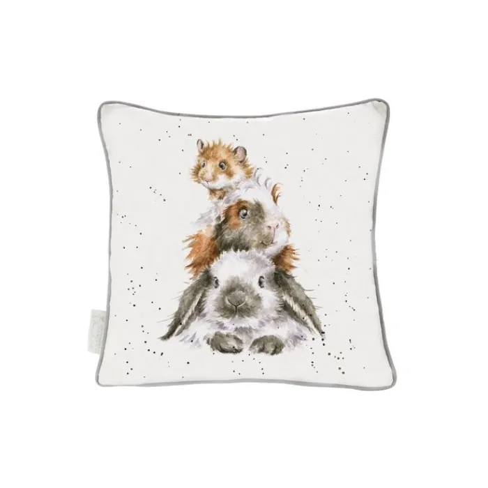 piggy_in_the_middle_cushi_1.webp WRENDALEF/C Cushions*'Piggy in the Middle' Cushion