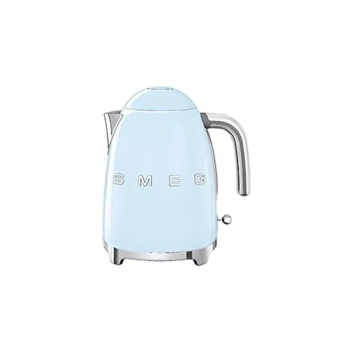 smeg_klfpbuk_l_retro_styl_0.webp smeg Kettles*KLF03PBUK 1.7L Retro Style Kettle - Pale Blue