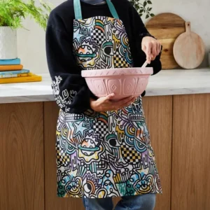 Ulster Weavers Kitchen And Dining | Tea Towels & Aprons*Apron Teen Graffiti PVC
